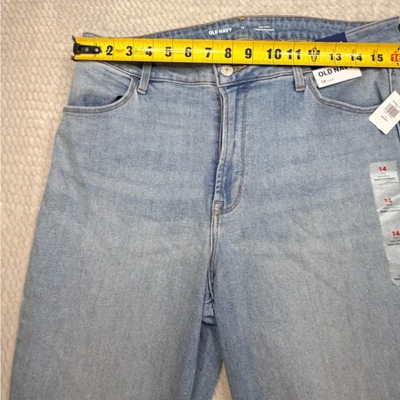 Old Navy Women’s Wow Straight Light Blue Denim - Picture 7 of 10